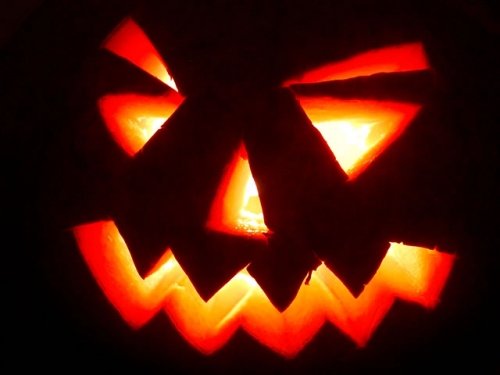 Halloween Spam: Trick Or Identity Theft Treat?